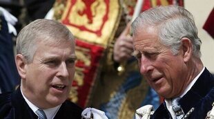 El Rey Carlos III planea sacar al Príncipe Andrés de la Familia Real
