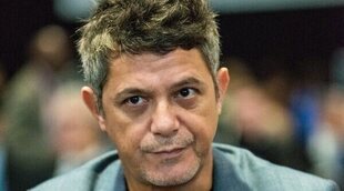 Alejandro Sanz estalla contra quienes le tachan de 'fascista' y 'comunista' por hablar de la violencia de Ecuador