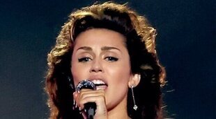 Miley Cyrus triunfa en los Grammy 2024 con discurso sin mención a su padre