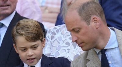 El Príncipe Guillermo reaparece públicamente junto al Príncipe George por primera vez desde que Kate anunció su cáncer