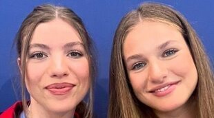 La Princesa Leonor y la Infanta Sofía en los Juegos Olímpicos de París: selfies y el detalle de las acreditaciones