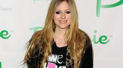 La boda de Avril Lavigne con el cantante de Nickelback Chad Kroeger será "a lo grande"