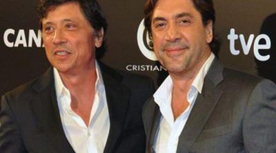 Marc Clotet, Sergio Mur y Maxi Iglesias apoyan a Carlos y Javier Bardem en la premiere de 'Alacrán enamorado'