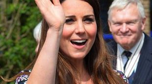 Kate Middleton presume de embarazo en la presentación de un proyecto contra las drogas