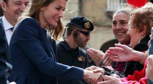 La Princesa Letizia se da un baño de multitudes en su visita a La Rioja