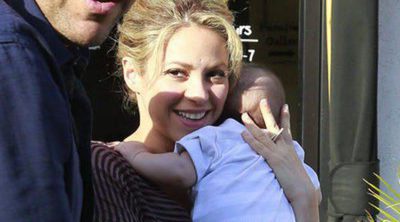 Shakira disfruta de un paseo con Milan por Beverly Hills tras la visita de Gerard Piqué