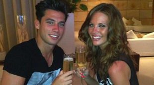 Las románticas y divertidas vacaciones de Jessica Bueno y Jota Peleteiro en Ibiza