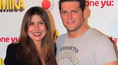Manu Tenorio y Silvia Casas reaparecen un mes después de convertirse en padres