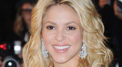 Shakira asegura que firmó un contrato con Antonio de la Rúa y que no era su socio