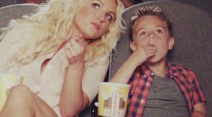 Los hijos de Britney Spears aparecerán en el videoclip de 'Ooh La la', la canción principal de 'Los Pitufos 2'