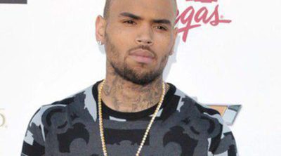 Chris Brown podría ir a la cárcel tras darse a la fuga después de chocar contra un vehículo