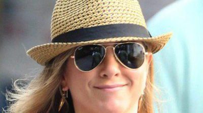 Jennifer Aniston se muestra muy sonriente tras confirmar que su boda con Justin Theroux será en diciembre
