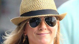 Jennifer Aniston se muestra muy sonriente tras confirmar que su boda con Justin Theroux será en diciembre