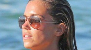 Sylvie van der Vaart presume de cuerpo durante sus vacaciones en las playas de Saint Tropez