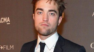 Robert Pattinson visita la casa de Kristen Stewart rompiendo la tensión que provocó su ruptura