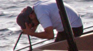Leonardo DiCaprio disfruta de Ibiza junto a su novia Toni Garrn al tiempo que huye de la prensa
