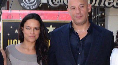 Vin Diesel recibe su estrella del Paseo de la Fama arropado por Michelle Rodriguez y Jordana Brewster