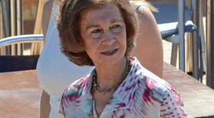 La Reina Sofía muestra su solidaridad con una visita a la sede del Banco de Alimentos de Baleares