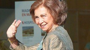 La Reina Sofía visita al Rey Juan Carlos en el hospital antes de cumplir con su agenda