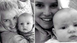 Jessica Simpson celebra los tres meses de su hijo Ace Knute con una tierna fotografía
