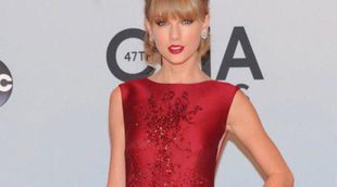 Taylor Swift, Miranda Lambert y Blake Shelton, premiados en los Country Music Awards 2013