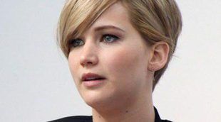 Jennifer Lawrence cambia de look para iniciar la promoción de 'Los Juegos del Hambre: En llamas'