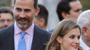Los Príncipes Felipe y Letizia inician su viaje a California visitando la Misión de San Carlos Borromeo