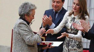 La Princesa Letizia entrega en solitario las Medallas de Oro al Mérito en las Bellas Artes 2012
