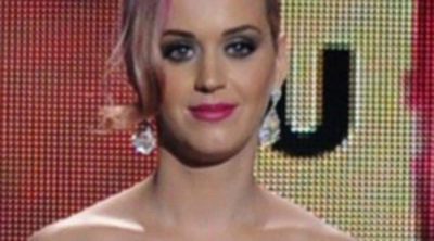 Katy Perry está preocupada por Rihanna y le ha pedido "que pare y se tome un descanso"