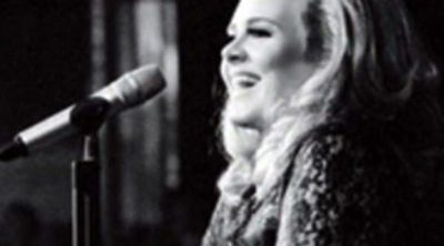 Adele se convierte en la solista del año 2011 gracias a su segundo disco '21'