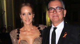 Raquel Revuelta y Juan Ramón Lucas apoyan a Sandra Ibarra en una cena benéfica de su Fundación