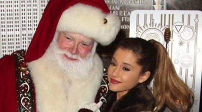Ariana Grande enciende las luces de Navidad del Empire State de Nueva York