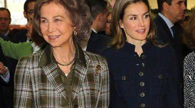 La Reina Sofía y la Princesa Letizia causan sensación en el Rastrillo Nuevo Futuro 2013