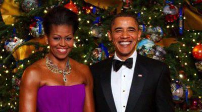 Barack y Michelle Obama visitan a los militares de Hawaii durante sus vacaciones de Navidad