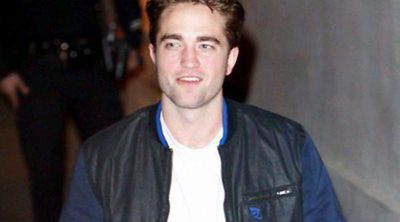 Robert Pattinson tiene una cita con una chica en Londres