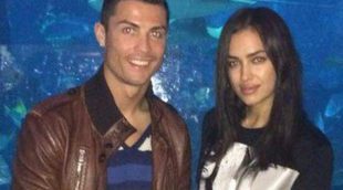 Cristiano Ronaldo pasa un día en el acuario con Irina Shayk y Cristiano Jr. antes de recibir el Globe Soccer Award