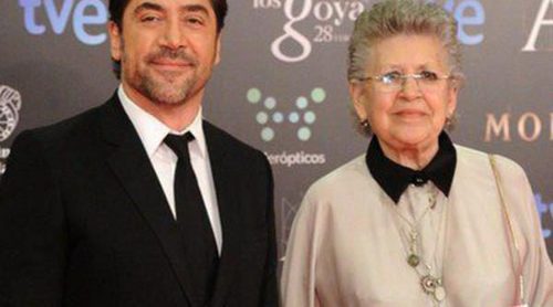 Javier Bardem cambia a Penélope Cruz por su madre Pilar Bardem para acudir a los Goya 2014