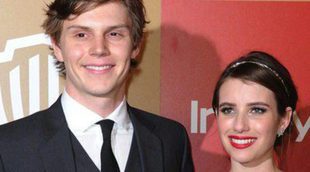 Emma Roberts y Evan Peters disfrutan de una romántica noche en París antes de los Oscar 2014
