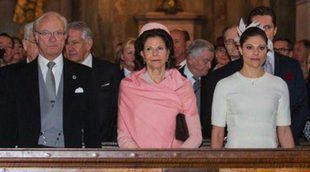 Los Reyes de Suecia, los Príncipes Victoria, Daniel y Carlos Felipe celebran el nacimiento de la Princesa Leonor