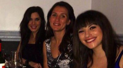 Pilar Rubio comparte su felicidad disfrutando de una divertida cena con amigas