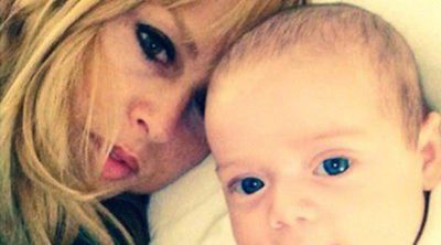 Rachel Zoe apunta a su hijo Kaius Jagger a la moda de lo 'selfies'
