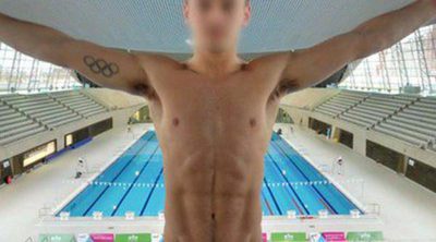 Tom Daley se cuela en Google Maps luciendo torso desnudo en el Olympic Aquatics Centre de Londres