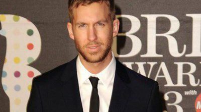 Calvin Harris se rodea de modelos en lencería y coches de carreras en su nuevo vídeoclip, 'Summer'