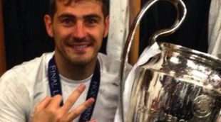 Iker Casillas y Sara Carbonero celebran con su hijo Martín la Champions 2014 del Real Madrid
