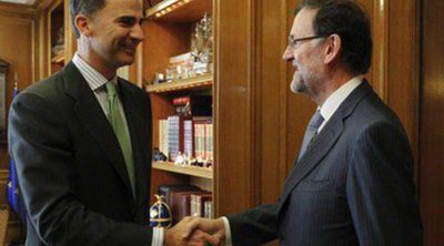 El Rey Felipe VI y Mariano Rajoy mantienen su primer despacho tras la proclamación del Rey