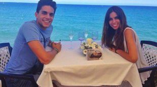 Marc Bartra y Melissa Jiménez disfrutan de una comida romántica frente al mar