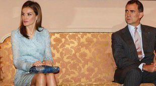Los Reyes Felipe y Letizia almuerzan en Lisboa con el Presidente de Portugal y su esposa