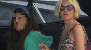 Eugenia Martínez de Irujo ya disfruta de sus vacaciones en Ibiza con su hija Cayetana