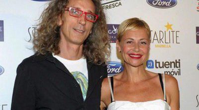 Esther Arroyo, muy sonriente y recuperada en el concierto de Tom Jones en Marbella