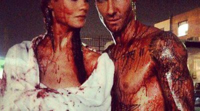 Adam Levine y Behati Prinsloo se llenan de sangre para el último videoclip de Maroon 5